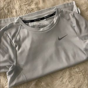 Nike workout top